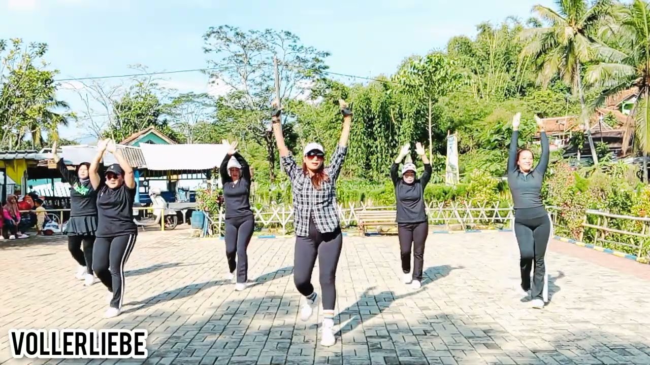 Dj Jang ( Ibu Eni Mulyasari ) Jang Sing Jadi Jalma Hade || Senam Kreasi Voller Liebe