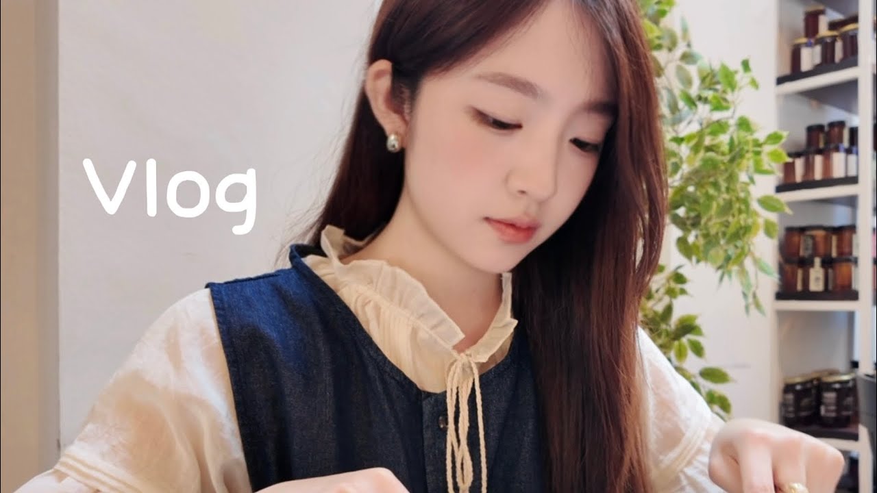 伦敦Vlog:) 带着冰美式去打球🏸番茄牛腩米线好开胃！居家日常/晴天和美味的Brunch最配啦🫕