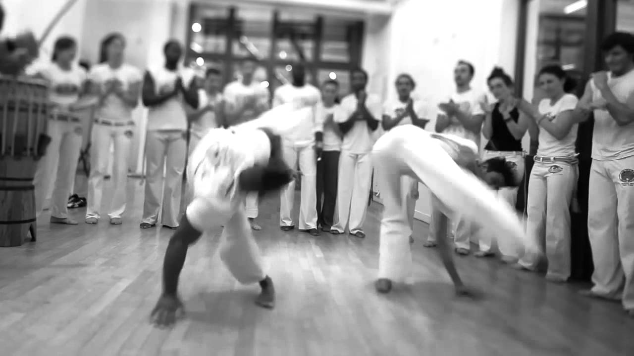 Piolho - Abadá-Capoeira Paris