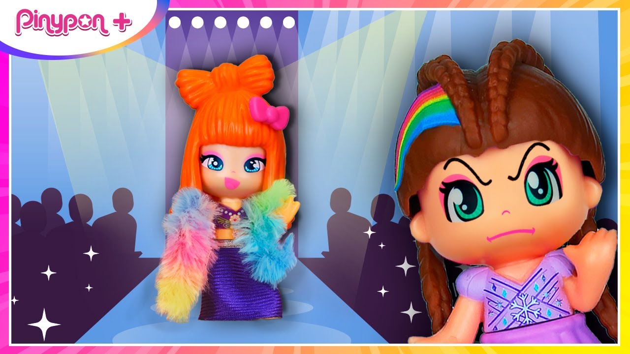¡Mi enemiga desfila con mi diseño! 🌈 ¡Pinypon Plus Juguetes!