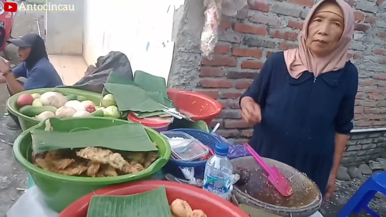 JAJAN TAHUN 80 AN !! IBU INI TIDAK SEPI PEMBELI #idejualan #jajanjadul