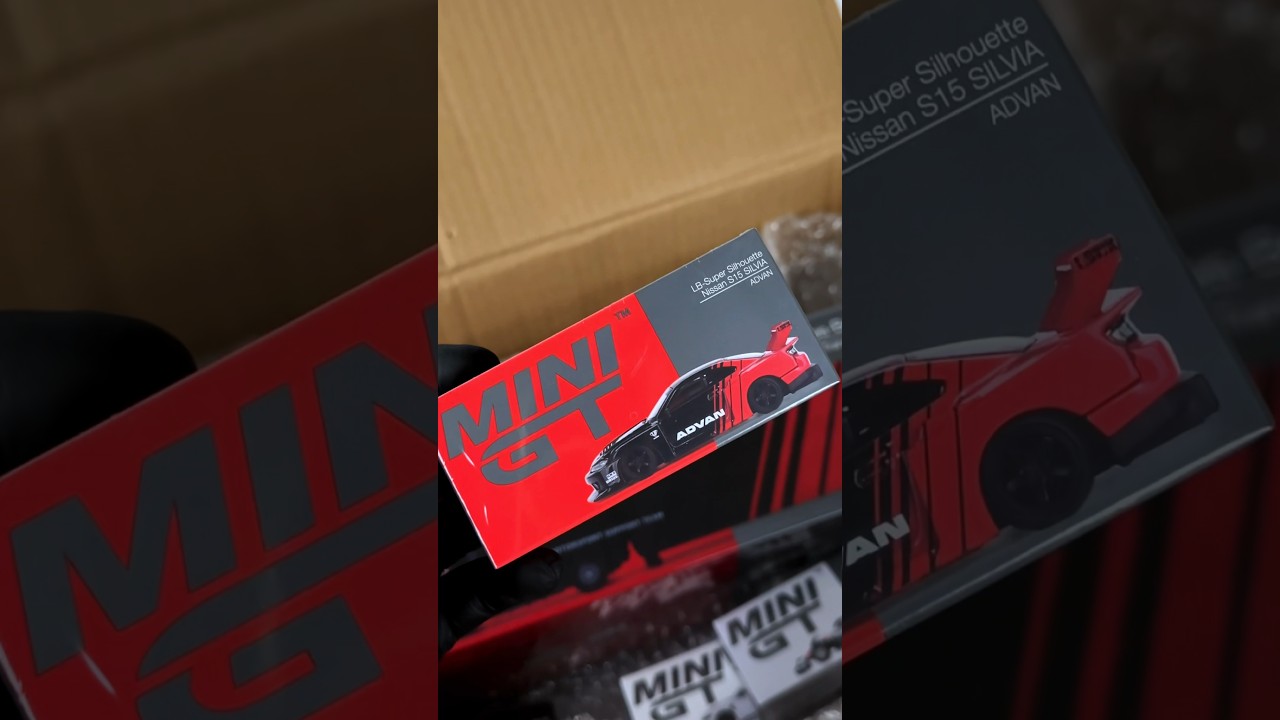 Latest Mini GT ADVAN! #minigt #advan