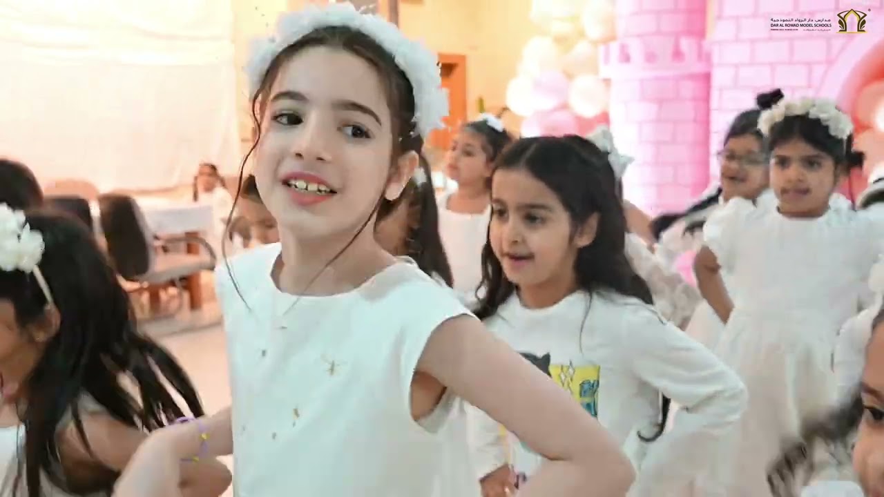 إبداع الطالبات في مهرجان الرياضيات للصفوف الأولية