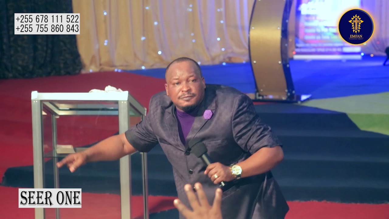 Prophet Elisha muliri kuna watu hawacheke