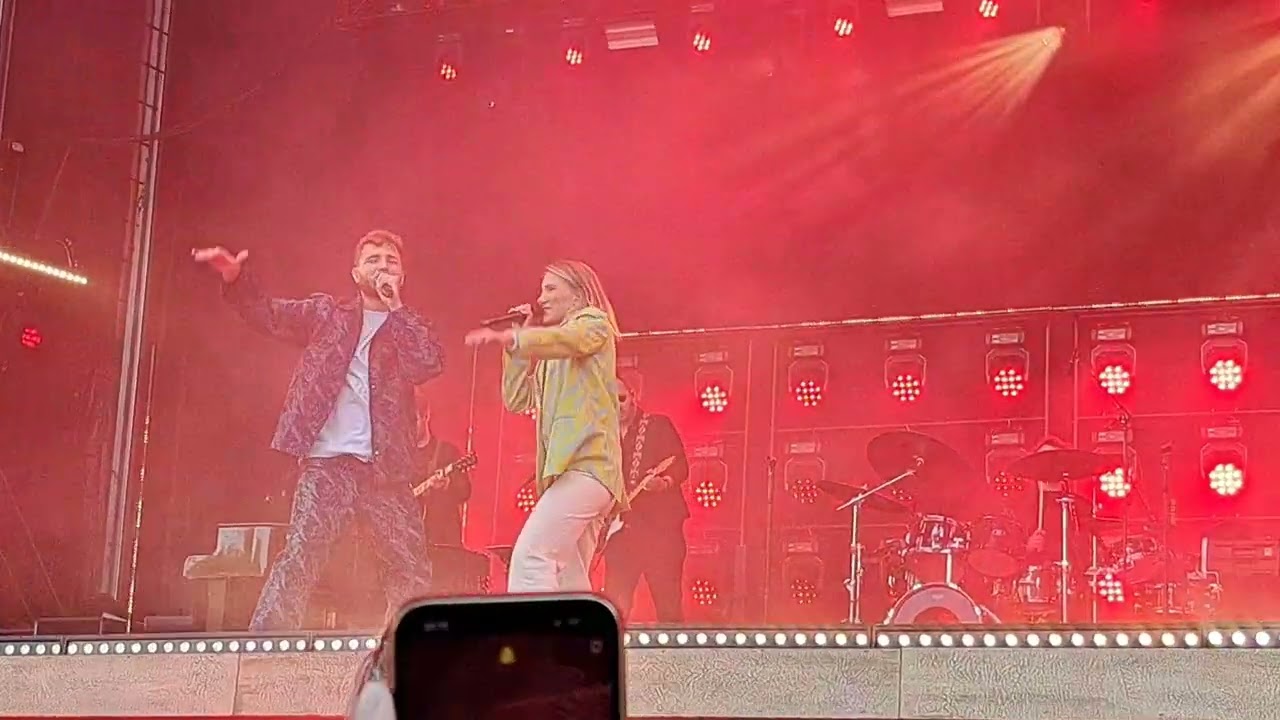 Suzan & Freek