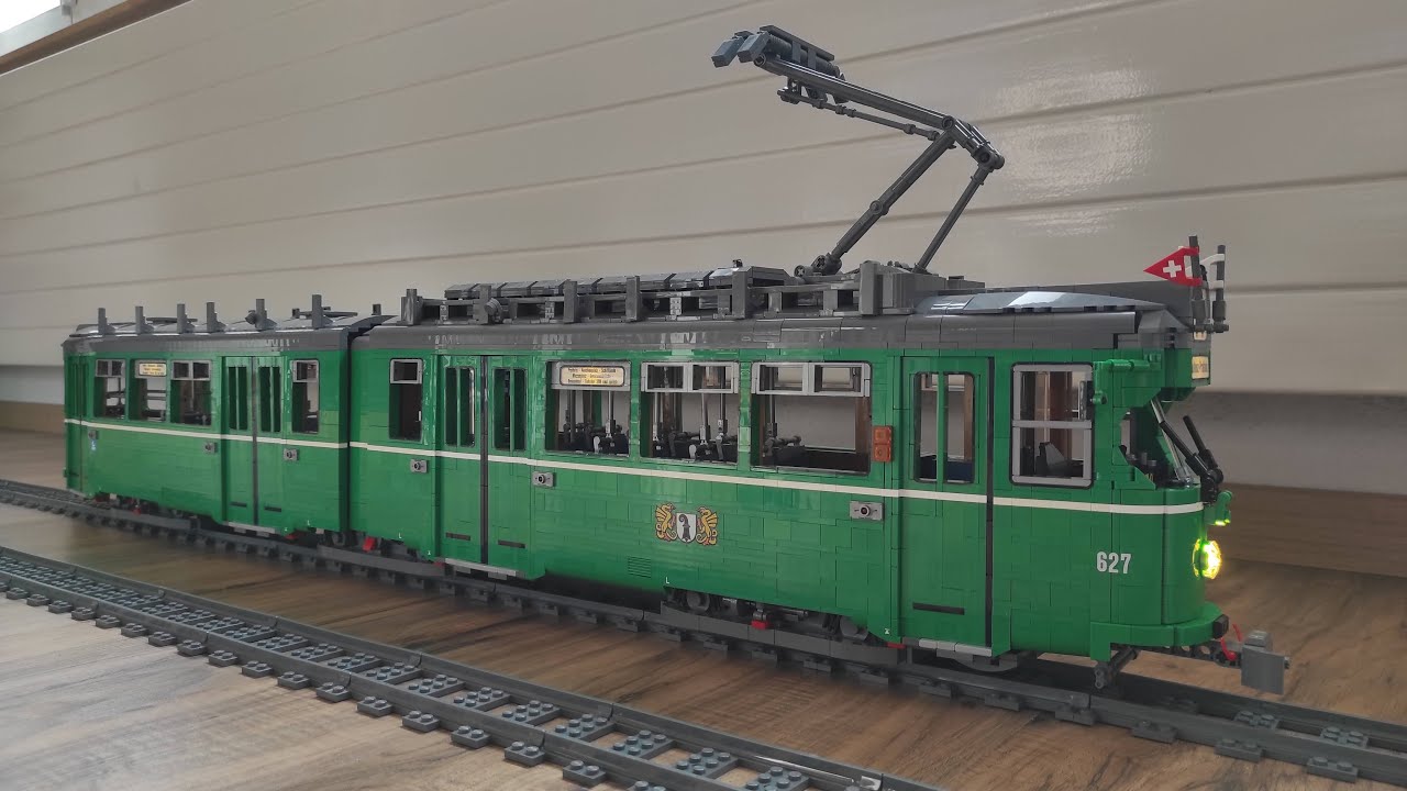 Tram-Modell / Tram model 