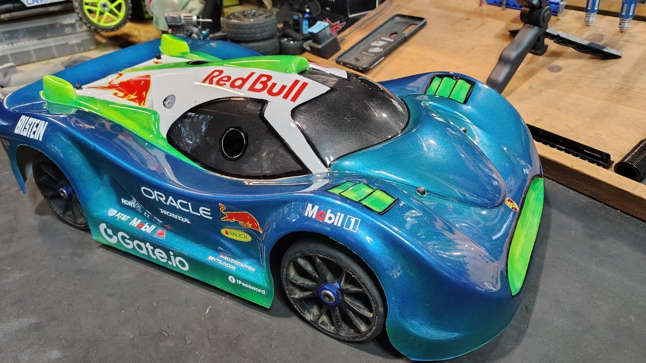 Team Shepis Models Red Bull Kyosho GT - Time lapse build video 