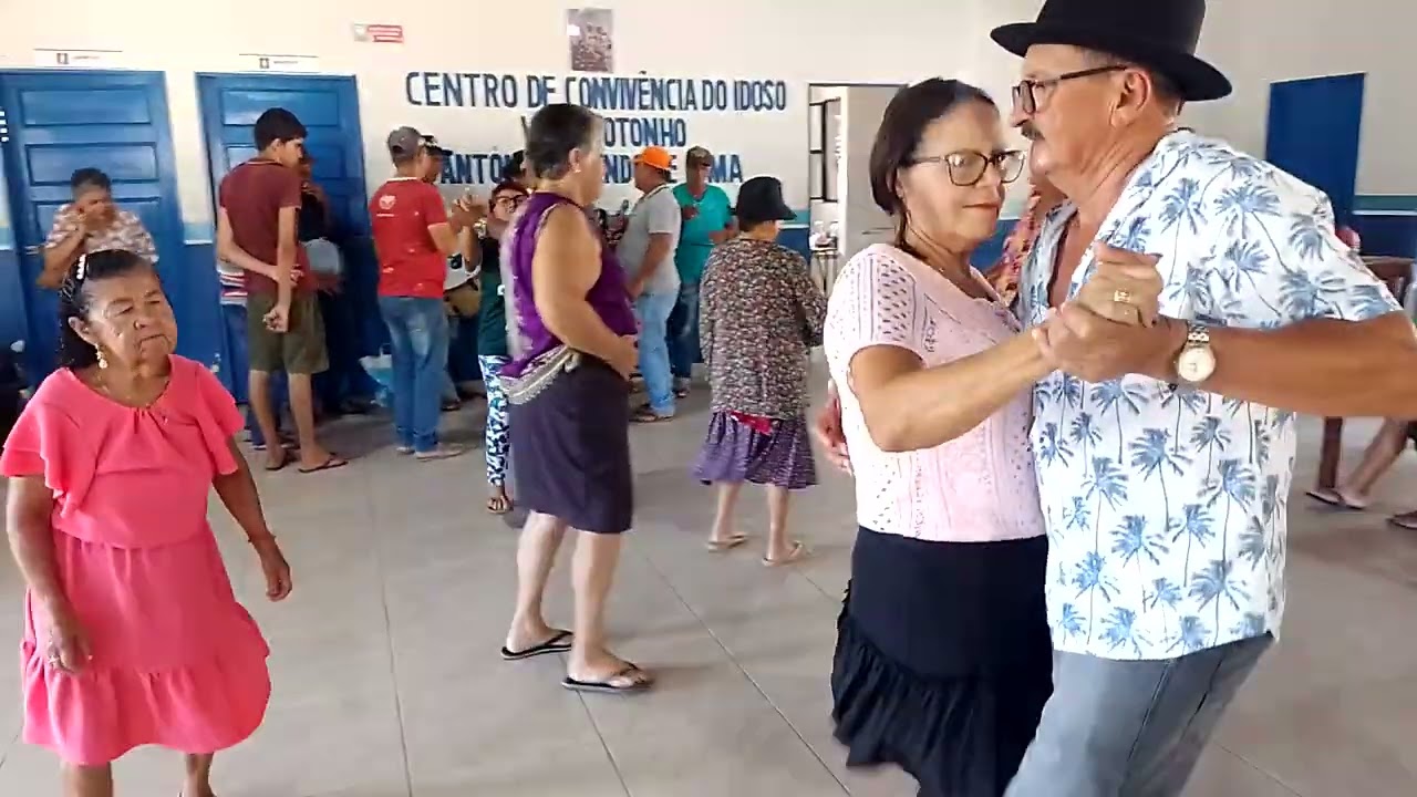 É o forró do CCI animando a turma toda
