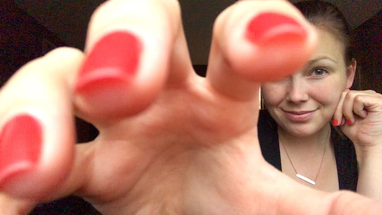 ASMR || INVISIBLE SCRATCHING, FINGER TRACING, WHISPERING *tingles galore*