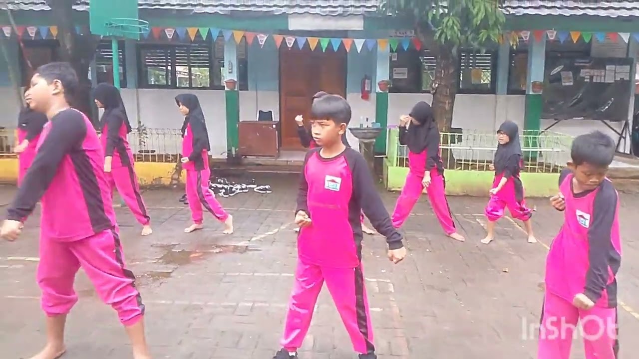 Gerakan Dasar Pencak Silat - PJOK Kelas 5 - SDN CBS 02 #cbs02