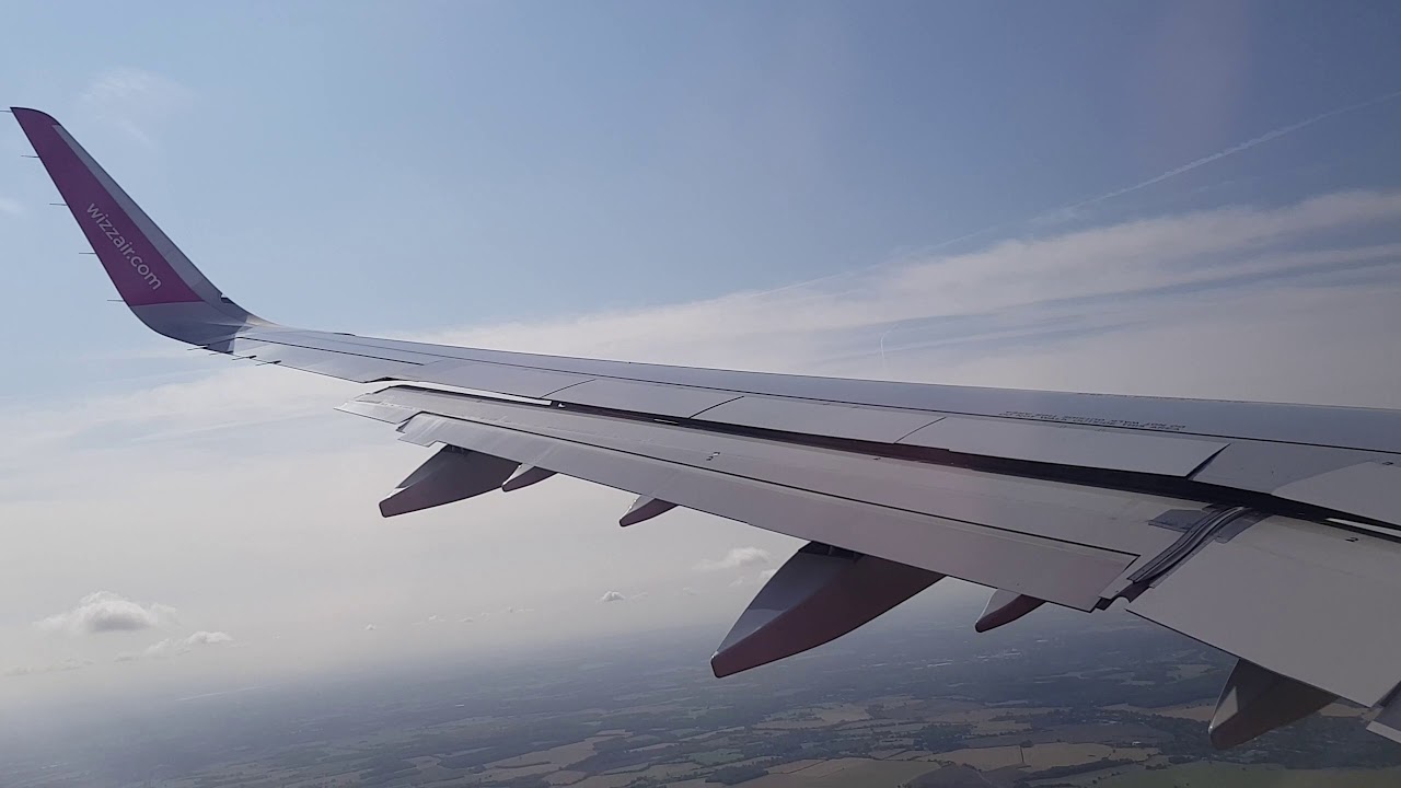 Wizz Air Landing in London Luton Airport (LNT) from Košice International Airport (KSC)