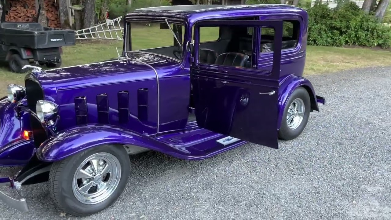 1932 Chevy Confederate Sedan Hot Rod