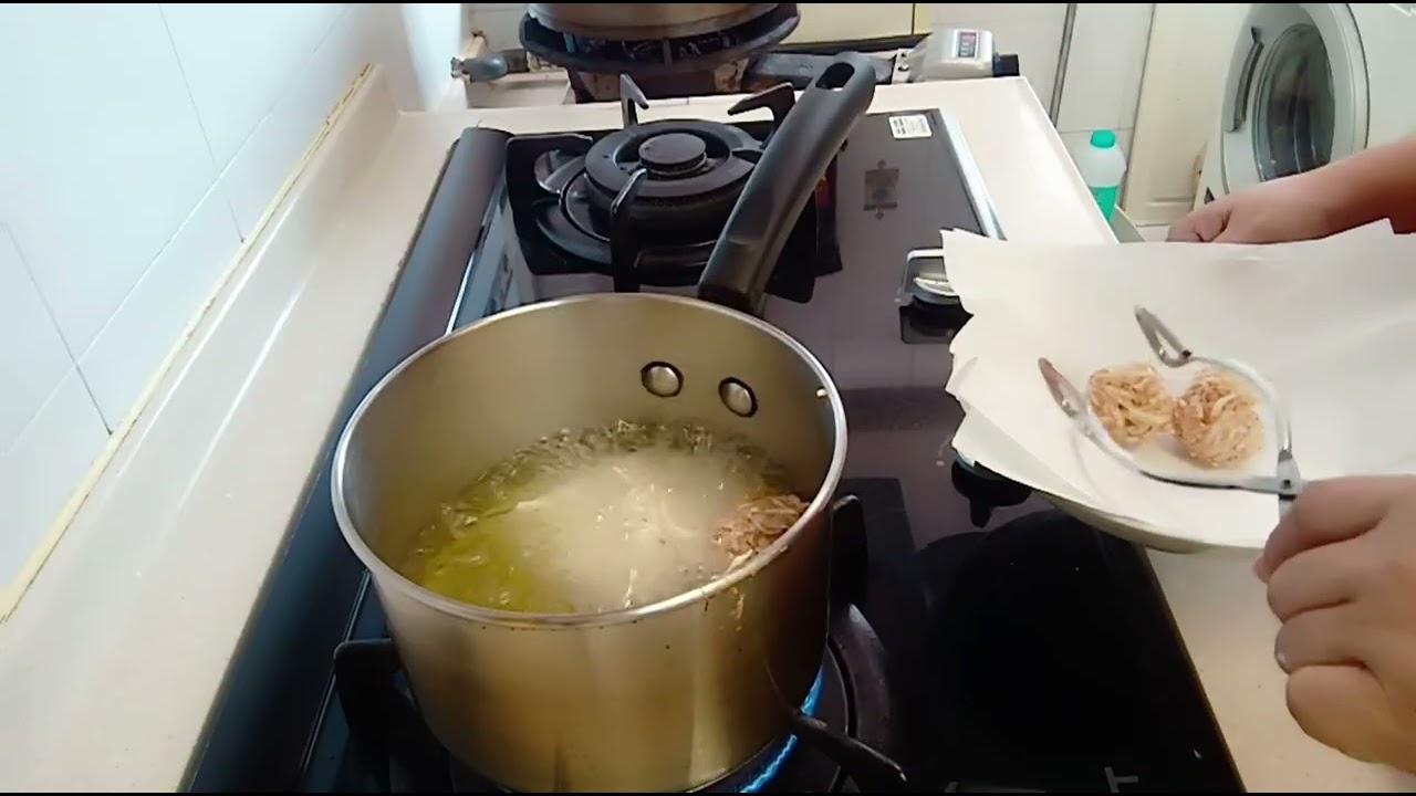 Deep fry Taro ball