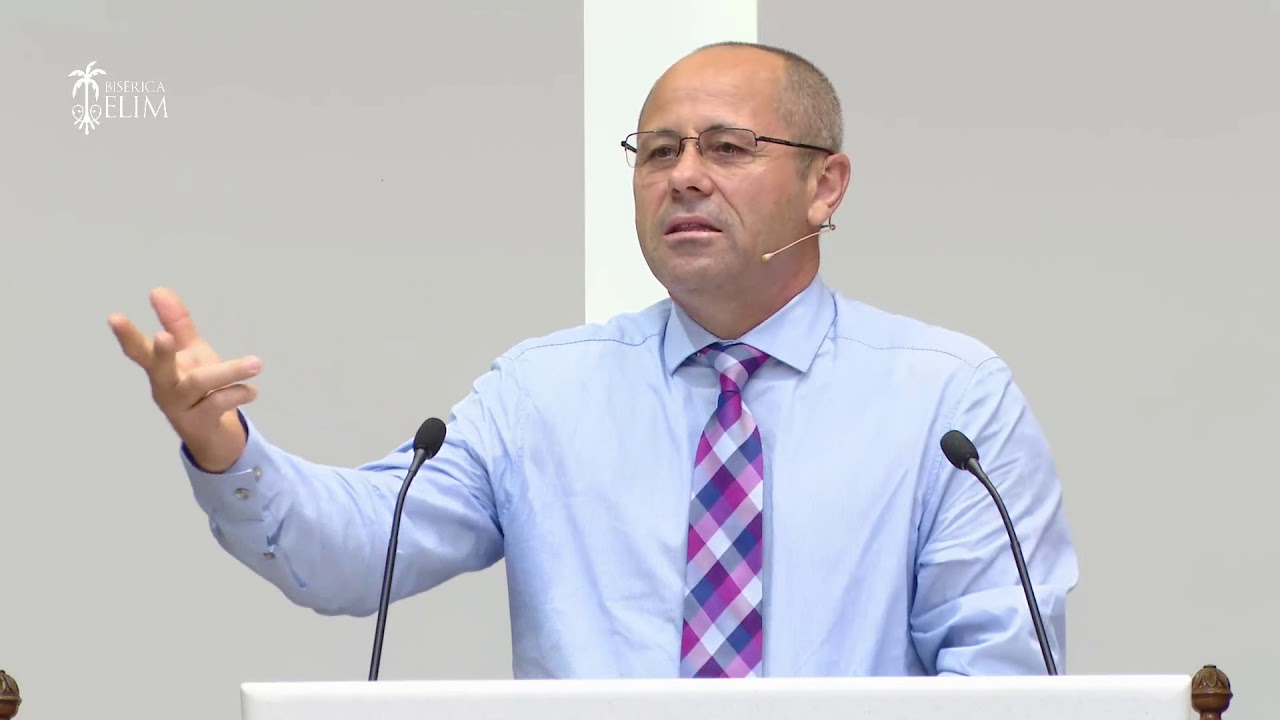 Luigi Mitoi - Doi gospodari si un gropar.