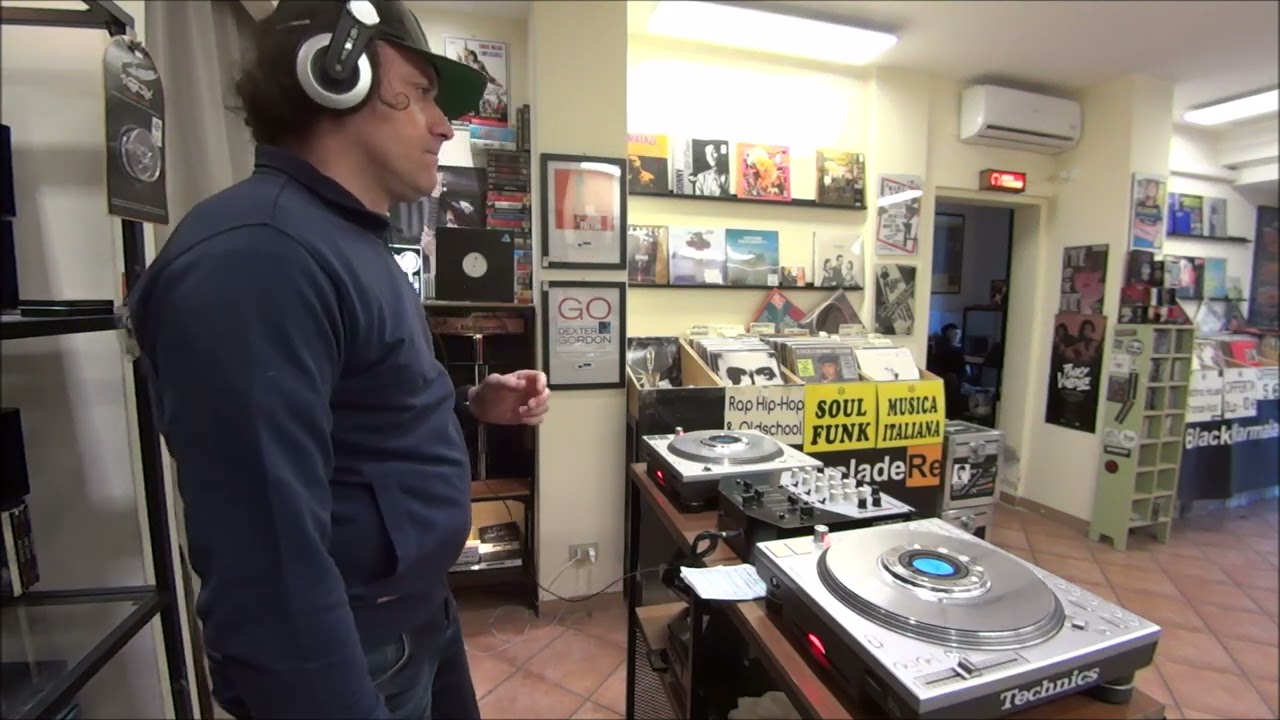 TECHNICS DZ 1200 - baiodeejay - IN STORE # 2 extract from Black Marmelade Records