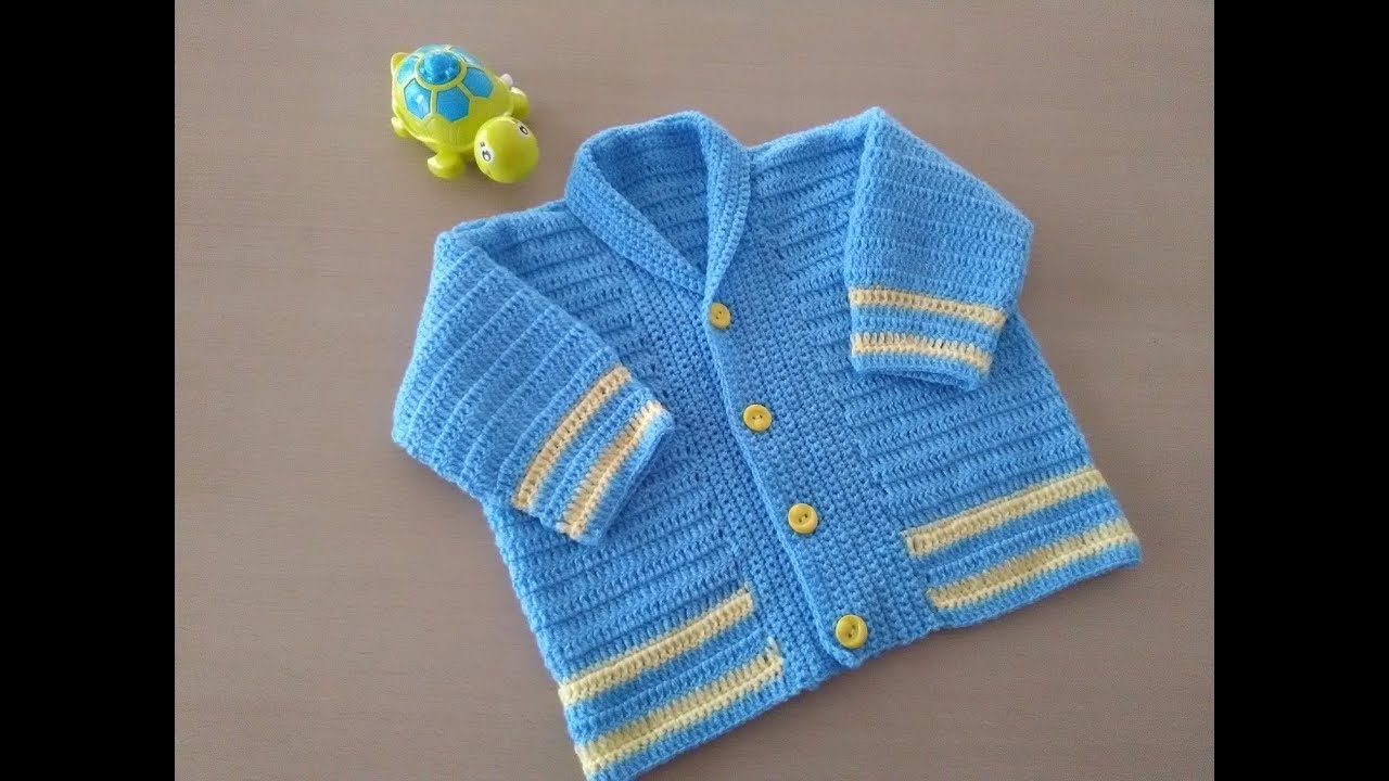 Abrigo para niño con cuello smoking