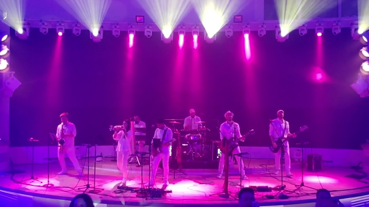The Supersonics   White night   AIDAcosma   2022