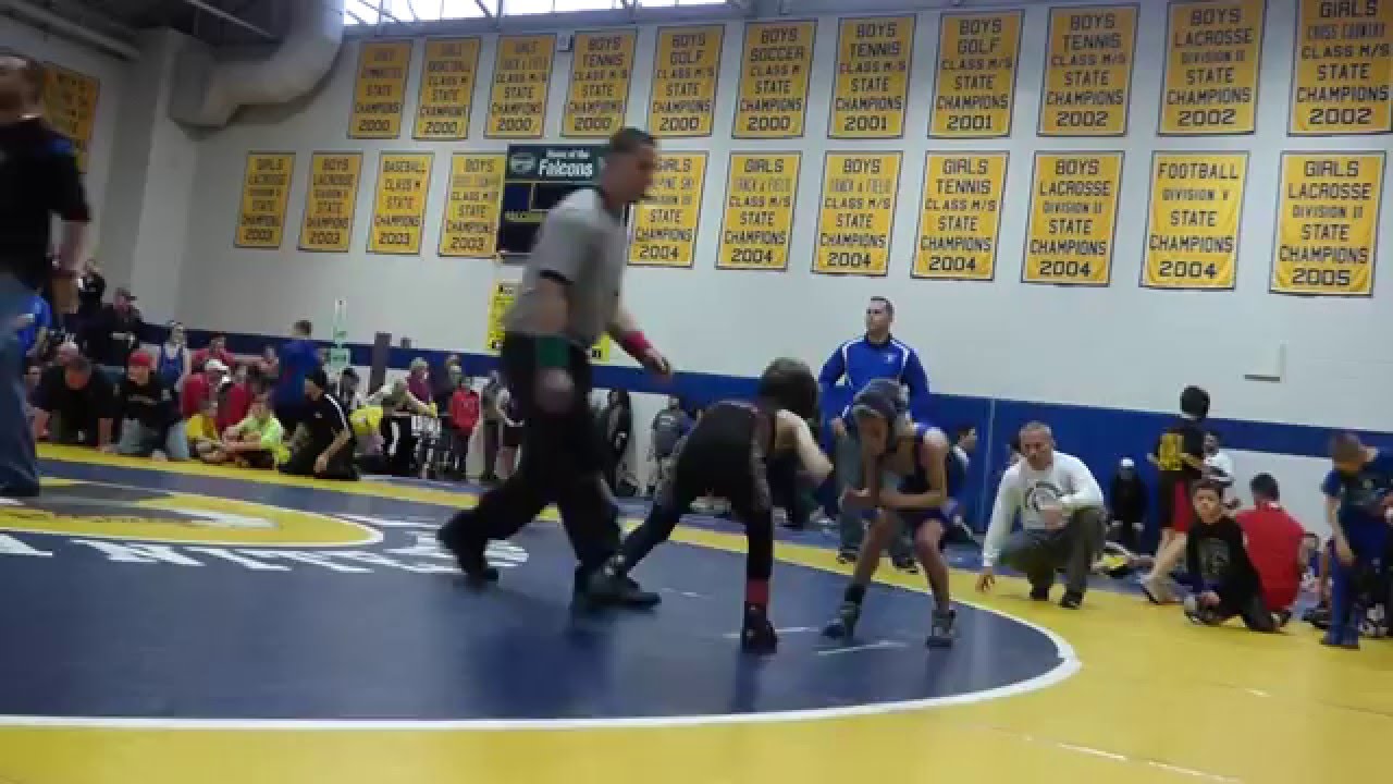 Wyatt vs. Evan Lynch (Salem) 1st Round Bow (2015)
