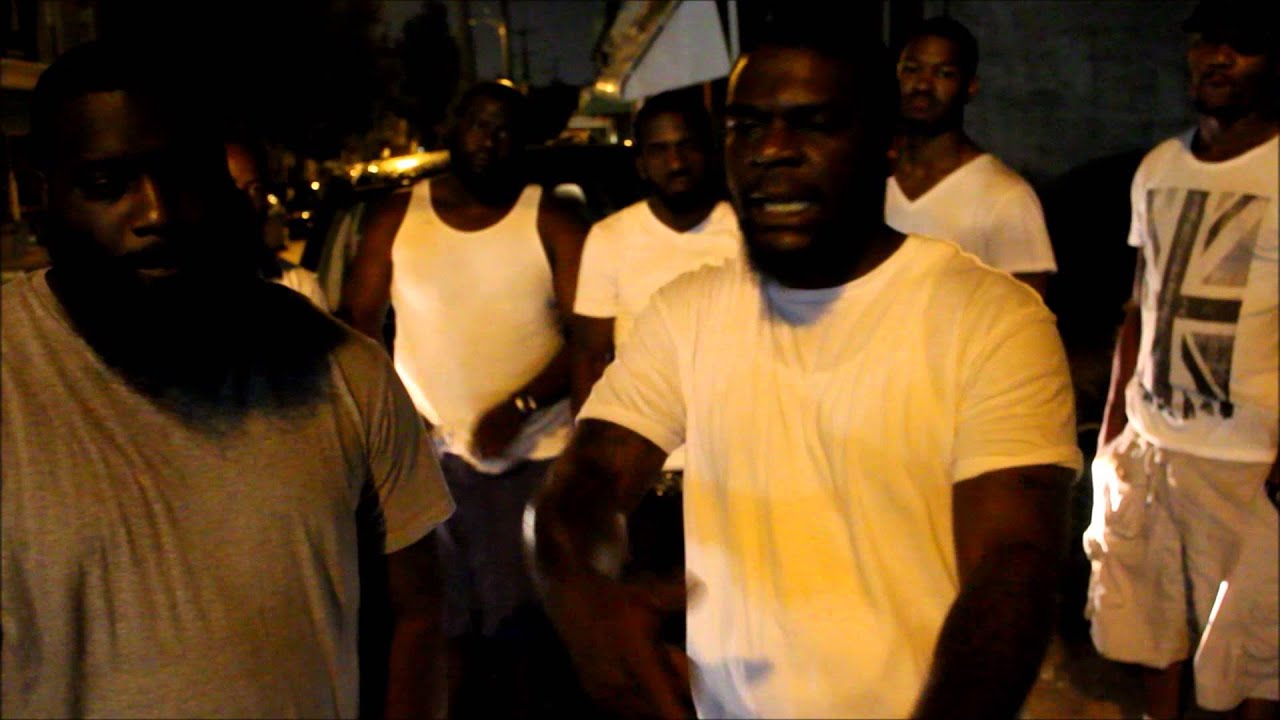 LIKMOSS FREESTYLES WITH CLEAR LYRICS AND HE ISNT PLAYING @QSETAKEOVADVD