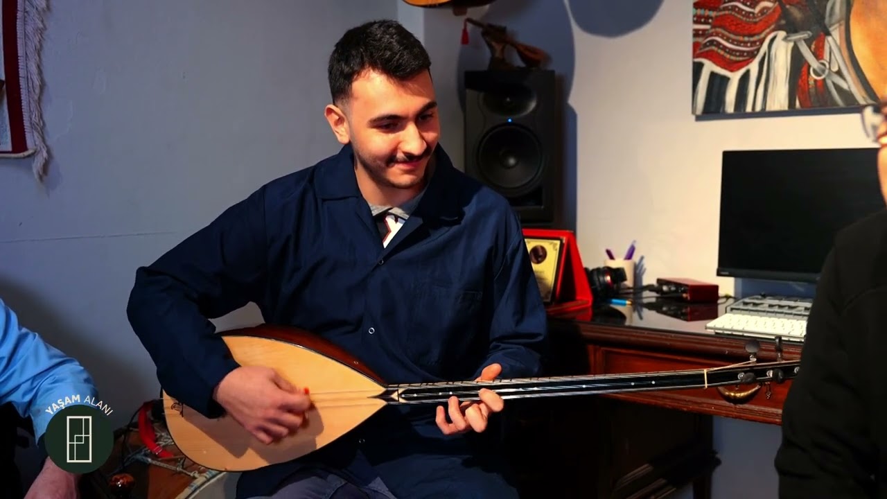 Ah Yalan Dünya
