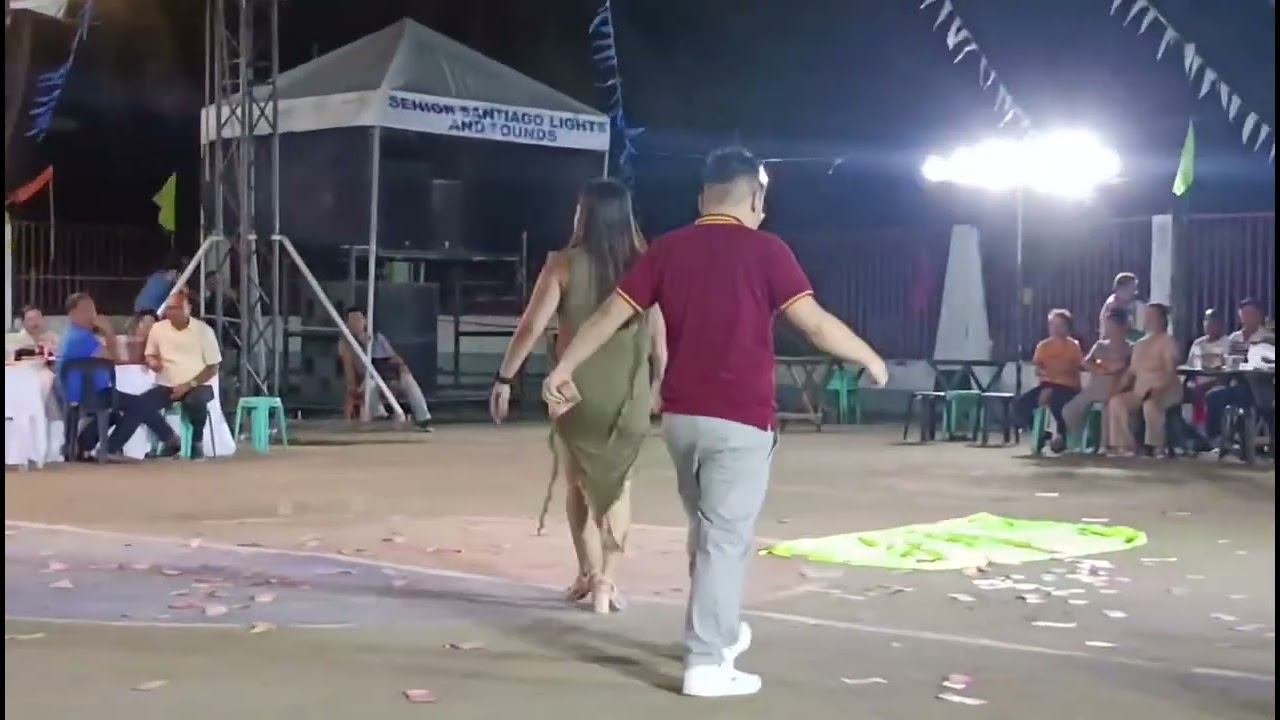 Traditional na sayaw ng mga taga Samar at Leyte..Ibang klasi mag KURATSA MAYOR si kua 