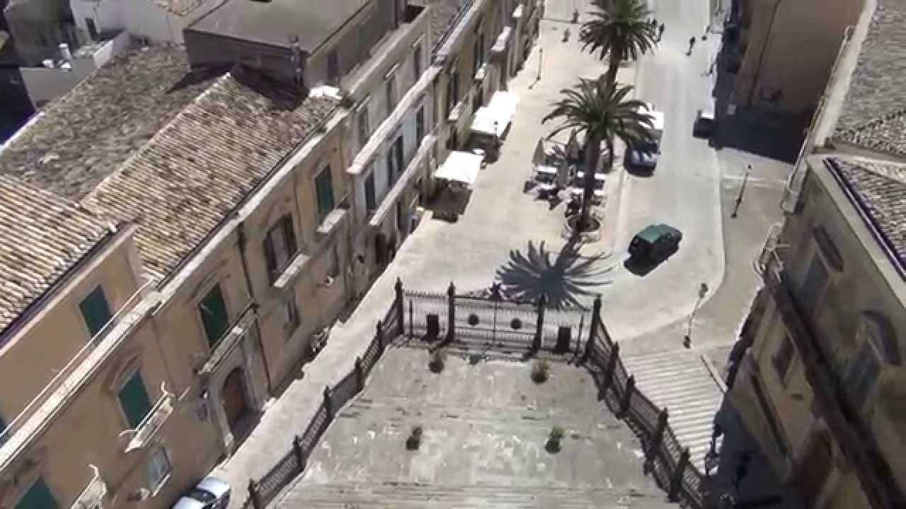 Ragusa, panoramica dal Duomo di San Giorgio....by Tano Licitra