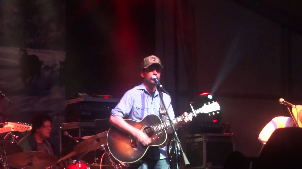 Turnpike Troubadours - The Funeral