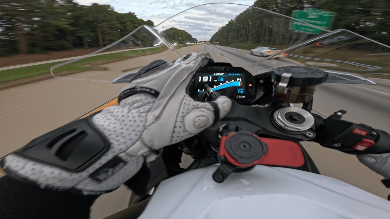 apocolypse | S1000RR highway run
