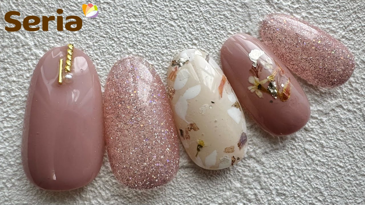 【セリア新色】大人可愛い💕冬のこっくりフラワーネイル