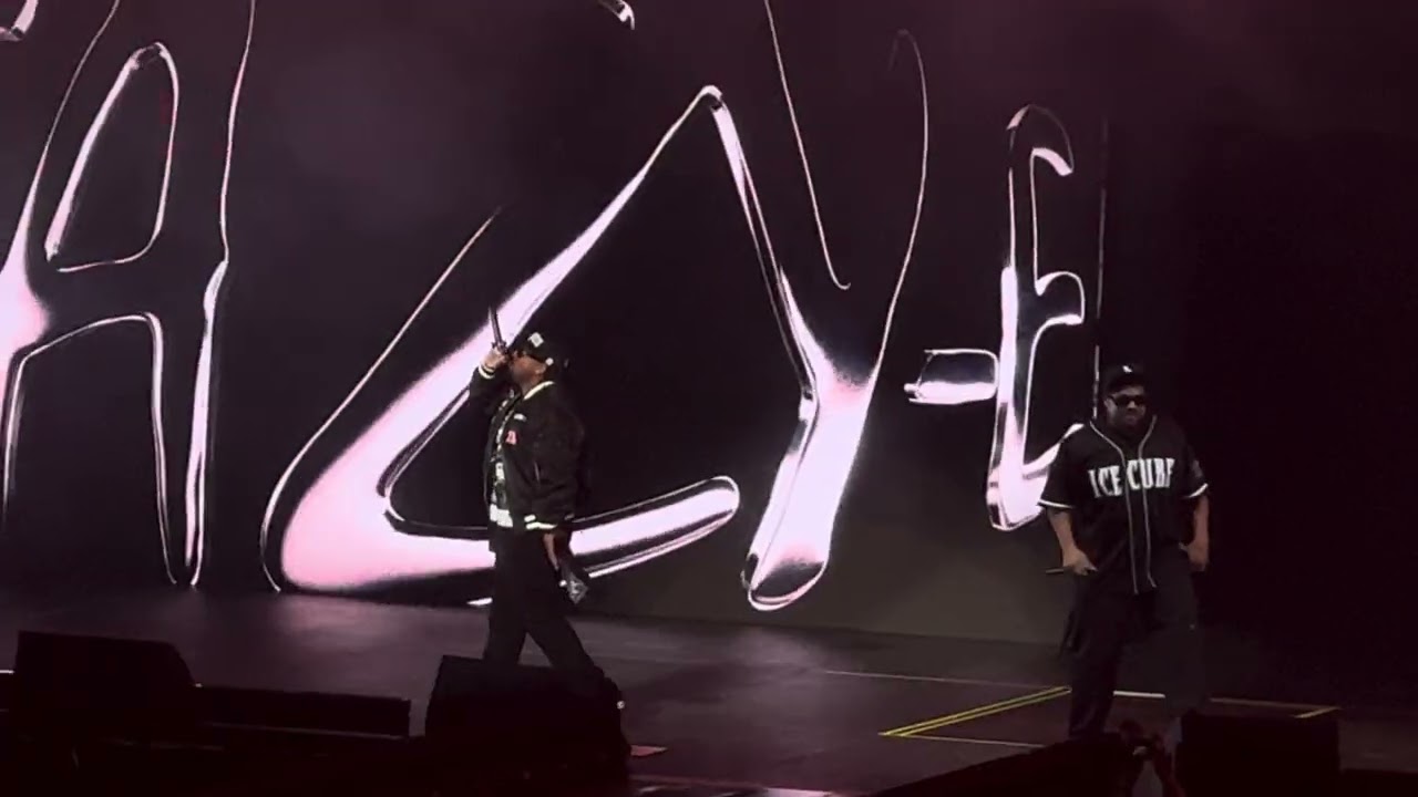 Boyz-n-the-Hood - Ice Cube 🧊 & Lil Eazy-E Live at The Climate Pledge Arena in Seattle, WA 9/19/2025