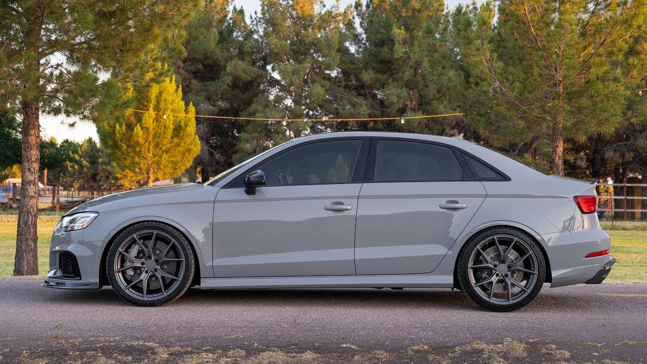 Сборка Audi RS3 за 17 минут