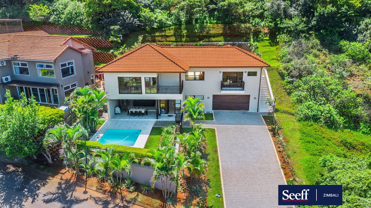 R5,500,000 - 12 San Karena, Seaward Estates - Contemporary Family Home With Private Pool In Estate