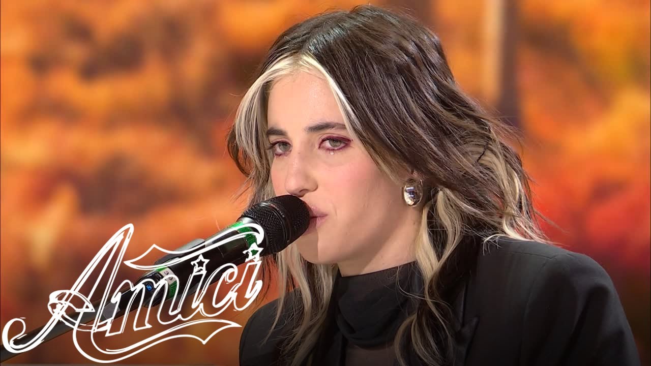 Amici 24 - Chiamamifaro - Million reasons