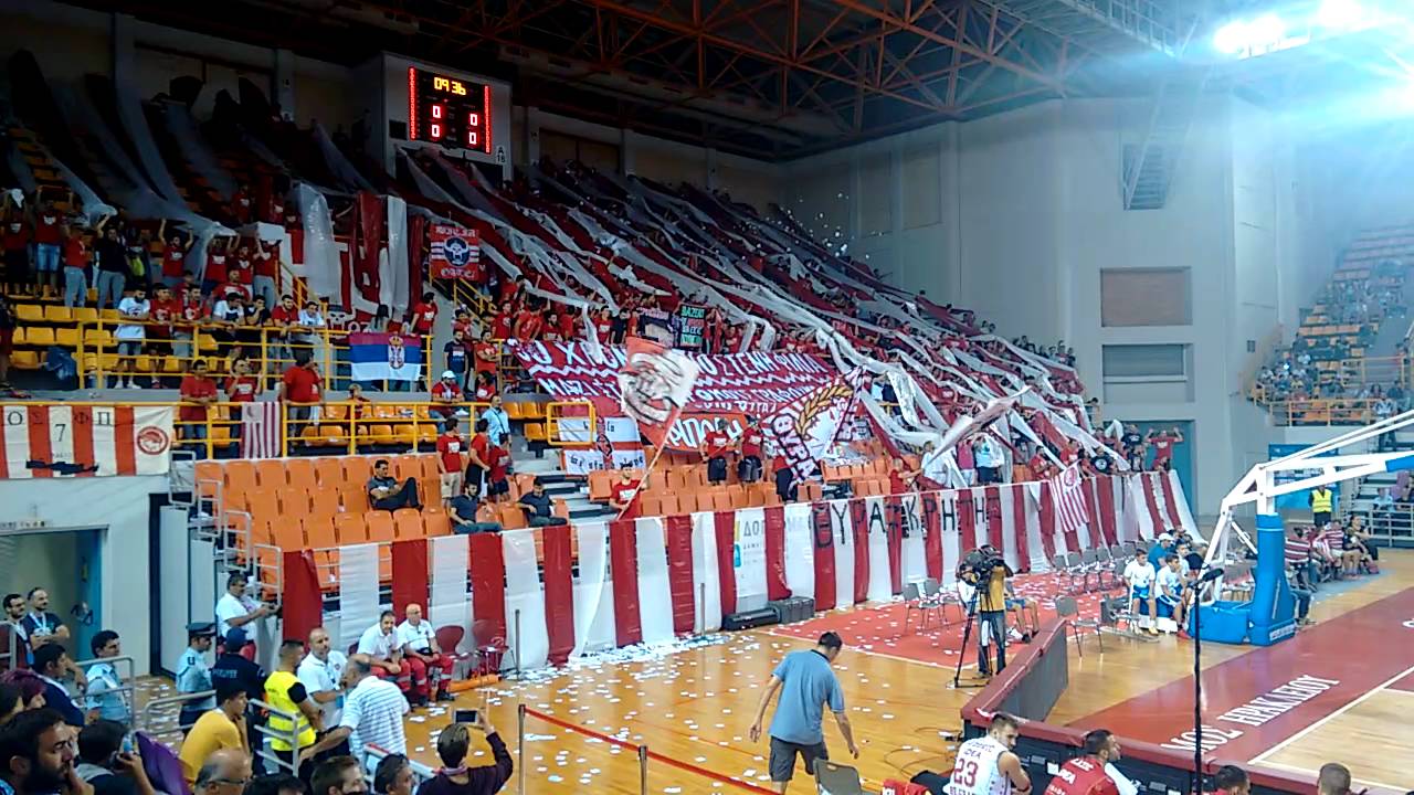 CretePlus.gr: Ο κόσμος του Ολυμπιακού στα δυο Αοράκια Α
