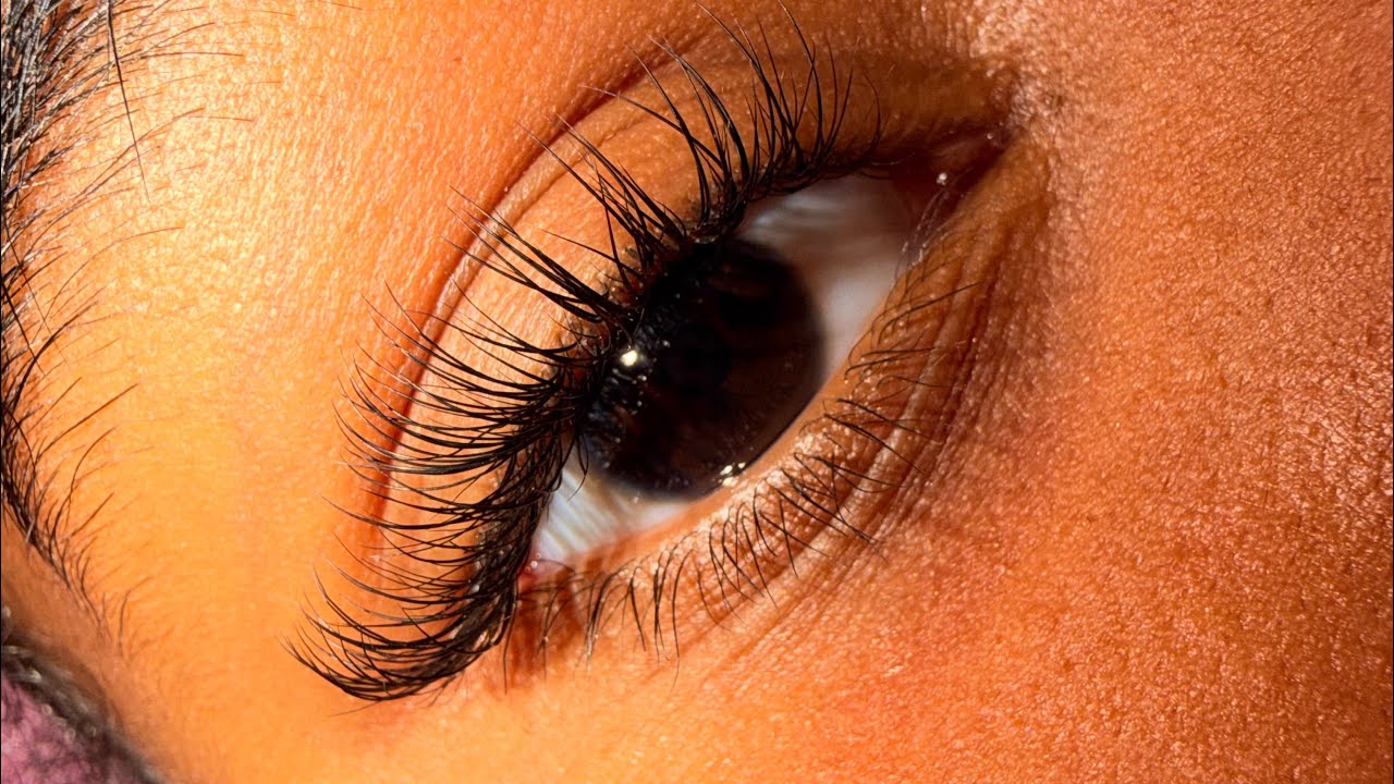 Lash Extensions for ABSOLUTE Beginners | Step-by-Step