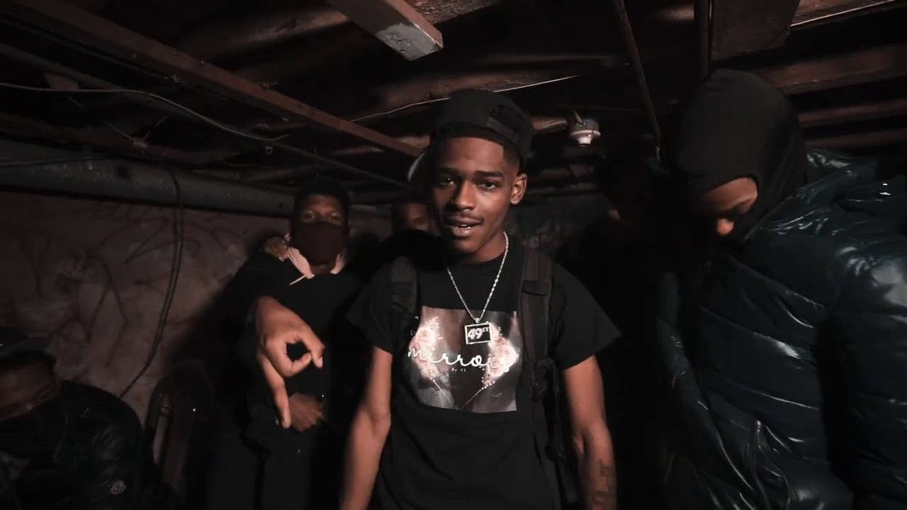 HOODFAMOUSJ - 