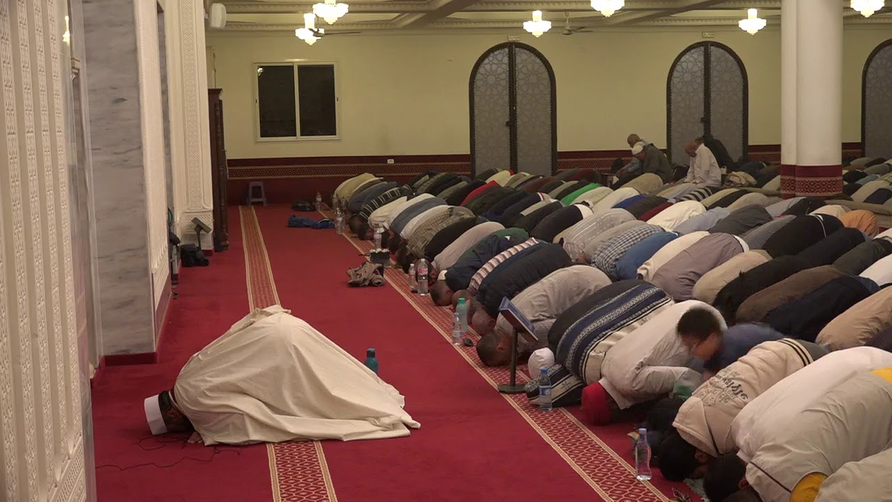 صلاة العشاء لليلة 8 رمضان 1440هـ بجامع أنس بن مالك شطرانة 2 سكرة ولاية أريانة تونس