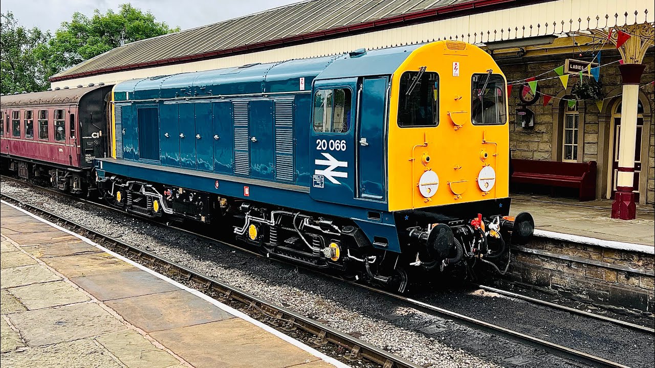ELR Diesel Gala BR Class 20 Diesel Loco 20066 over the 'ski jump'
