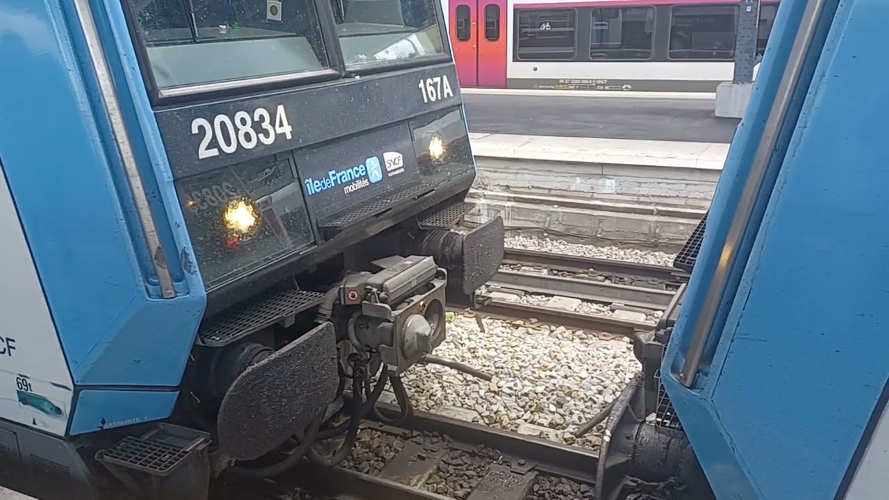 Ligne P du Transilien à Paris Est accouplage des deux rames 167 A et 168 A