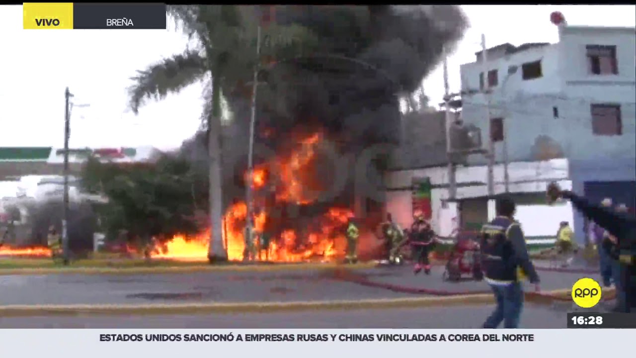 Video | El momento en que se reavivó el incendio de camión cisterna 2/2
