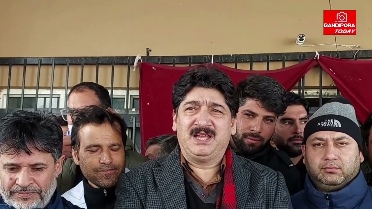 Condolence Gathering Turns Tragic in Hajin | Rooftop Collapse Injures Several