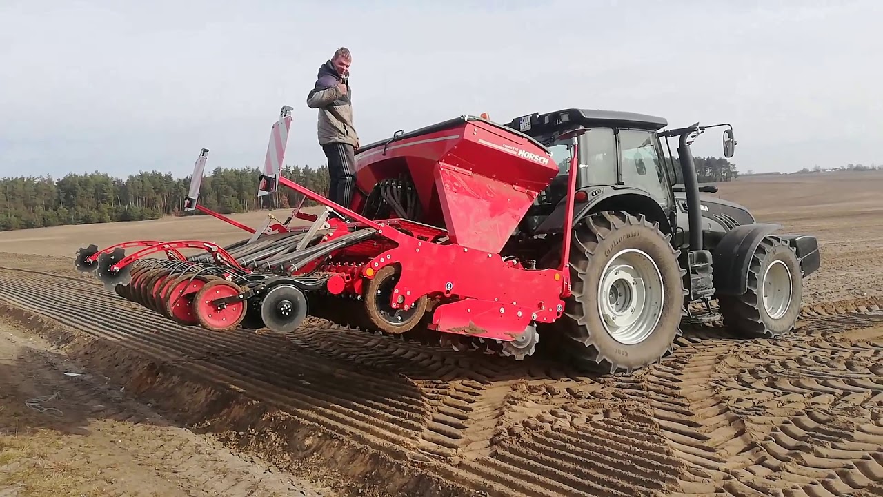 GR Zygan Nowy nabytek Horsch Express 3 TD, siew facelii Valtra T133