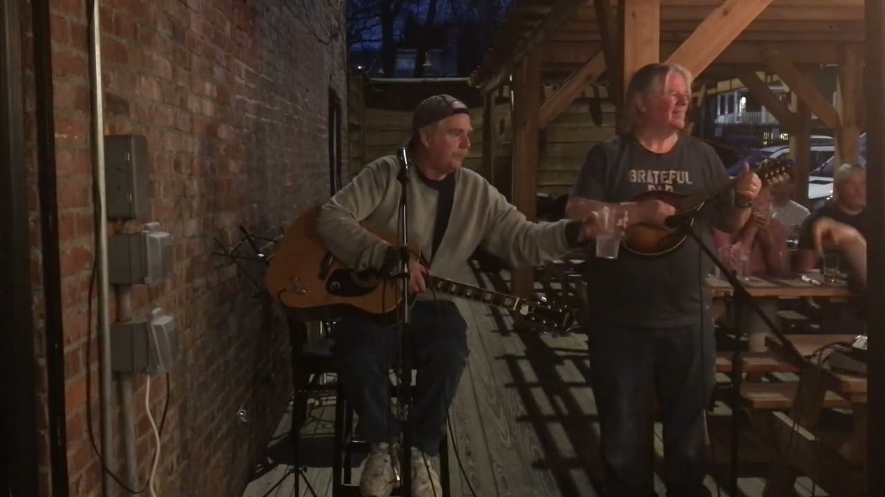 Tom Kelly and the Acoustic Vagabound at the Piggy Bank’s Open-Mic 3-10-2026