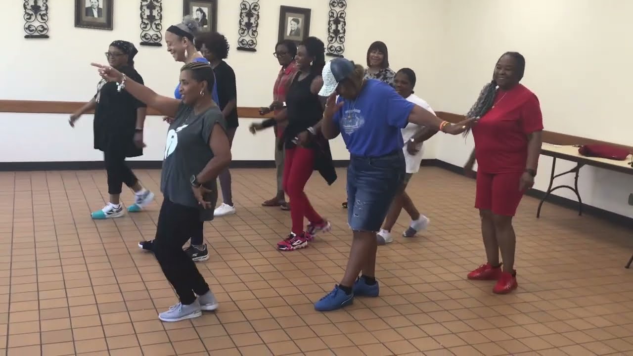 Neon Moon Line Dance ( Keep Moving Line Dancers of Houston, Tx)