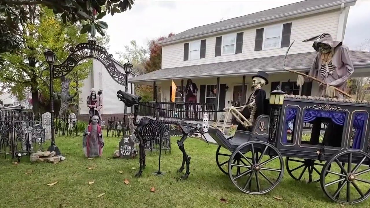 Thousands of dollars worth of decorations stolen in Christiansburg