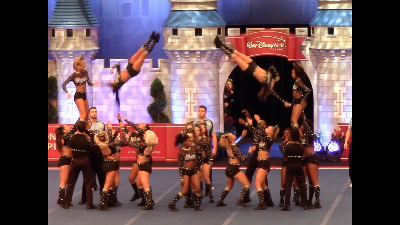 Cougar Coed KILLS IT Day 2!!  UCA
