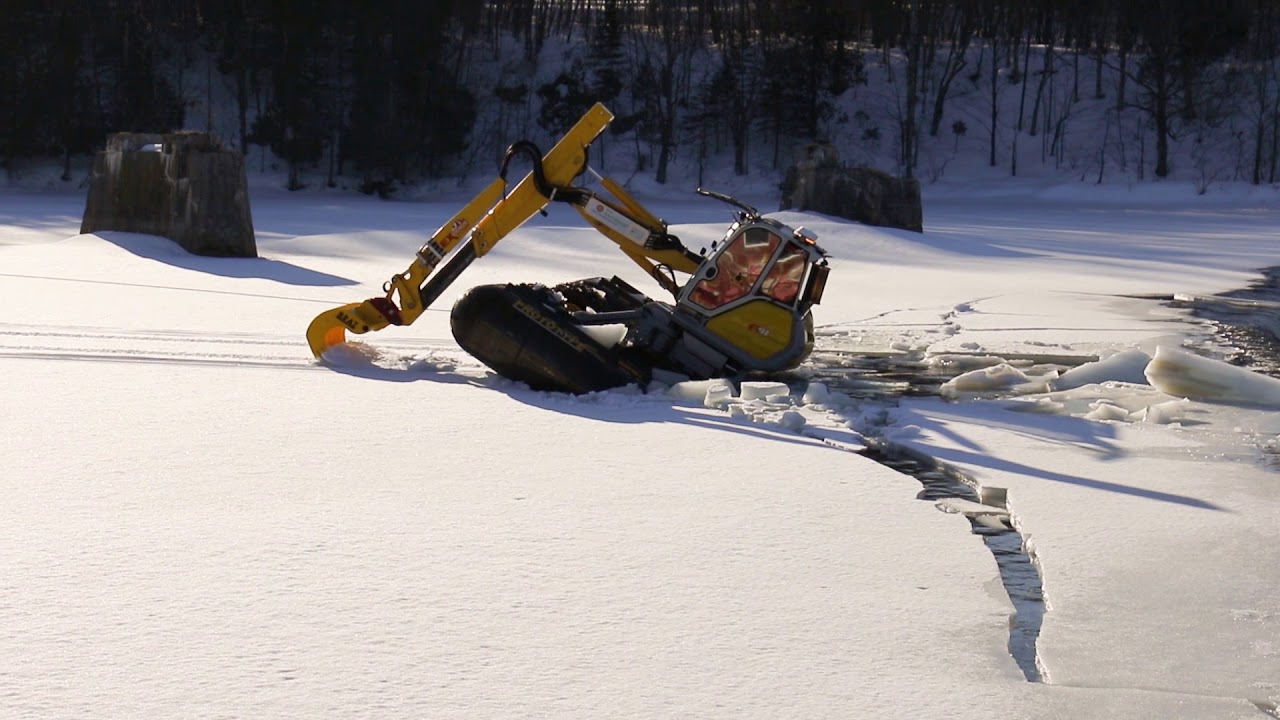 Expente pelle araignée Menzi Muck A91 4X4 plus avec flotteur (prototype)