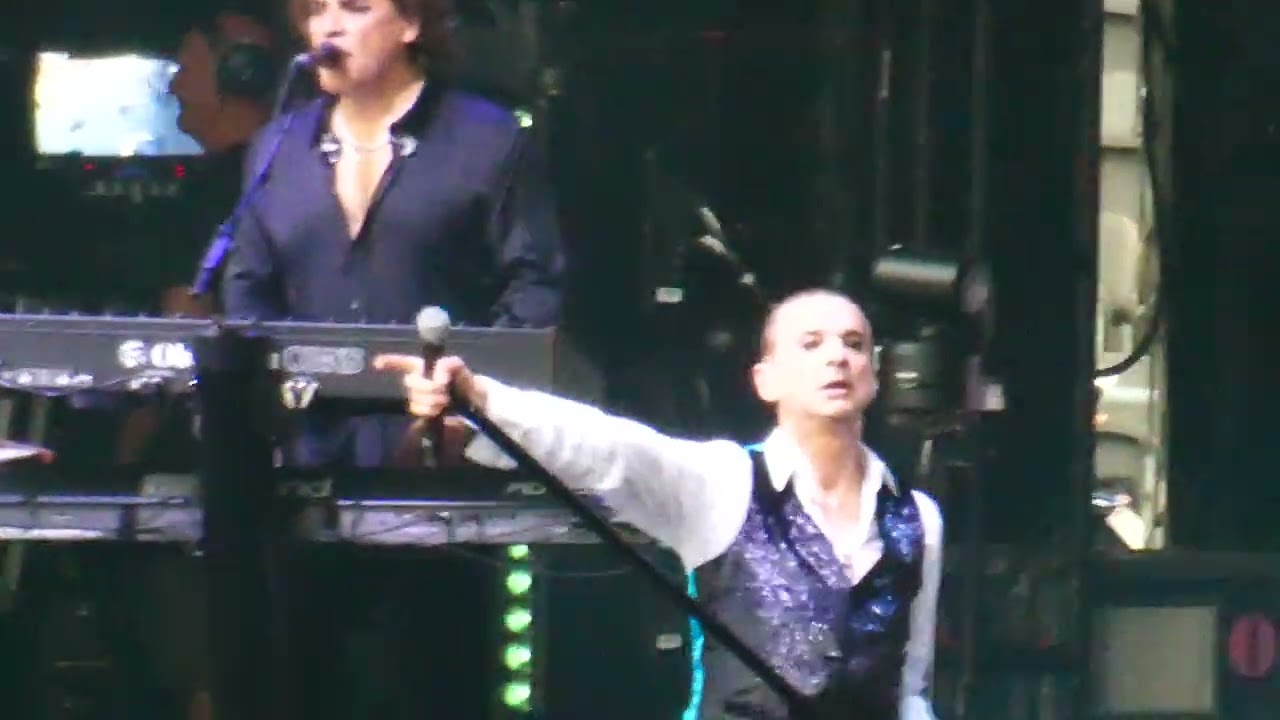 Depeche Mode-Everything Counts-Live in Berlin,09.07.2023