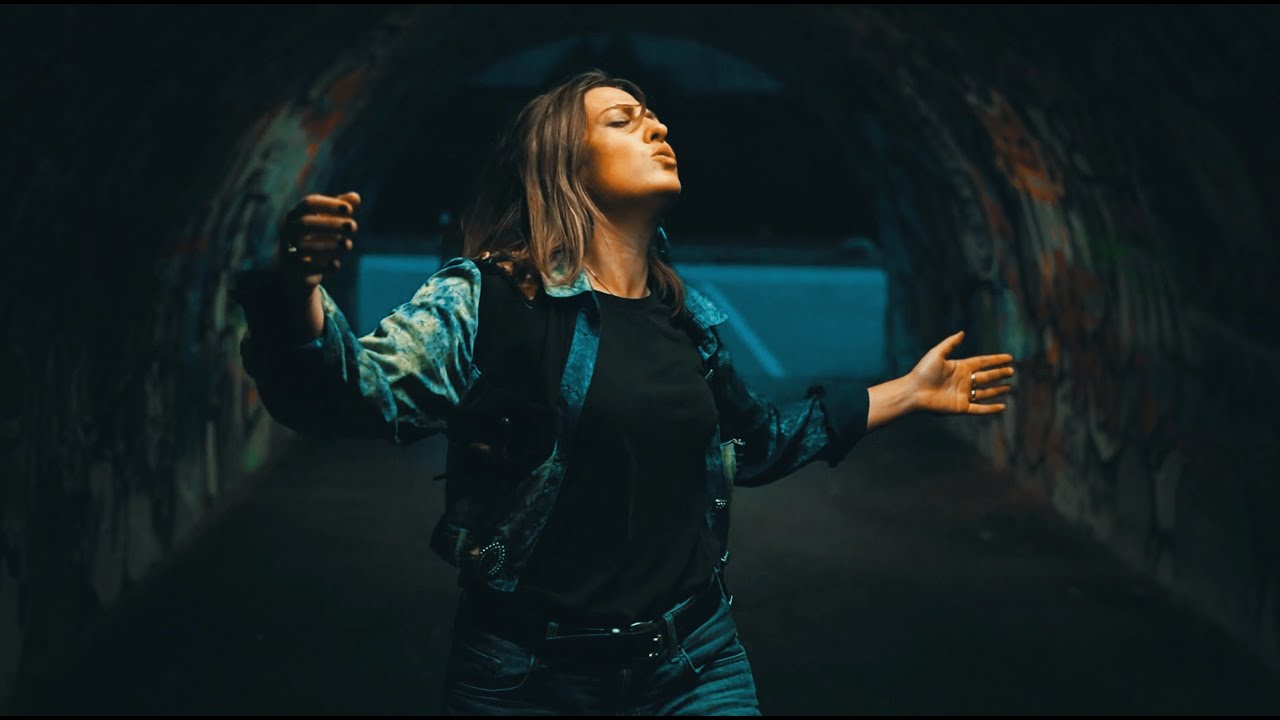 Julia - Lover to Lover (Florence + the machine Cover)