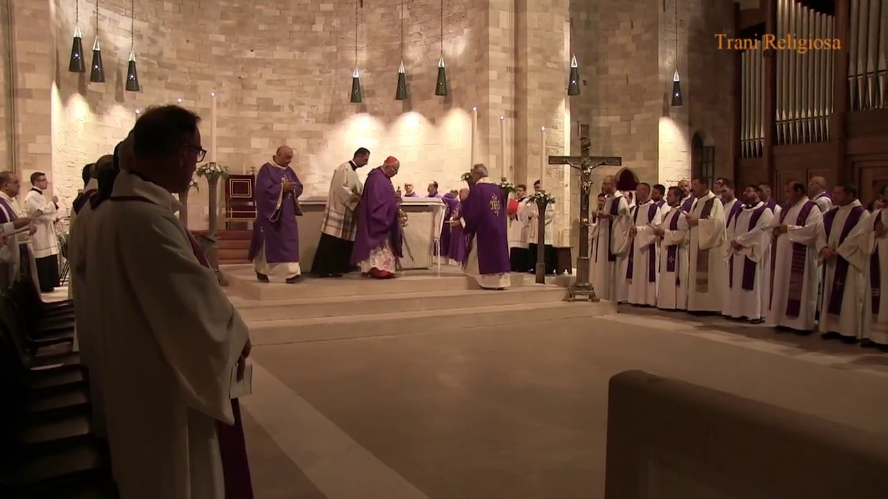 TRANI - Solenne Celebrazione del Trigesimo di S.E. Mons. Giovan Battista PICHIERRI